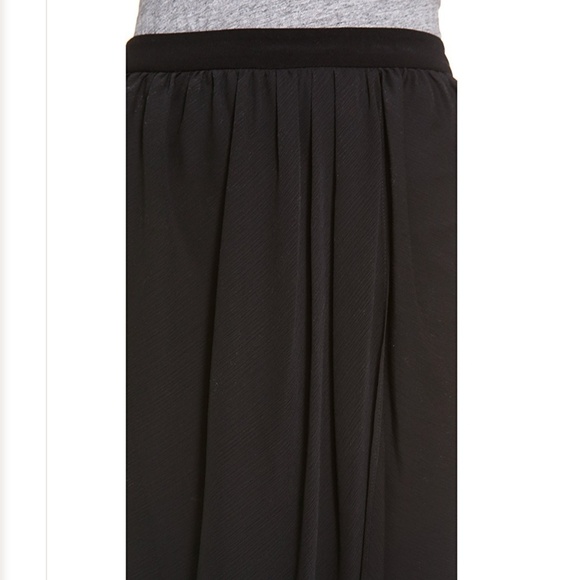 AIR by Alice & Olivia Tulip Drape Front Skirt - Picture 2 of 6